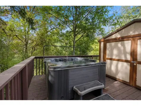 569 NE Natalie Street Hillsboro OR 97124