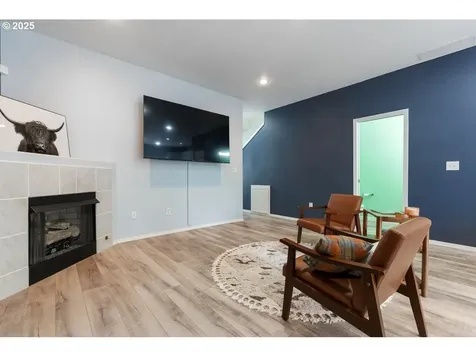 569 NE Natalie Street Hillsboro OR 97124