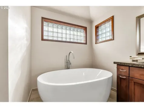 2256 Marie Lane Eugene OR 97408