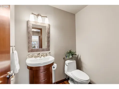 2256 Marie Lane Eugene OR 97408