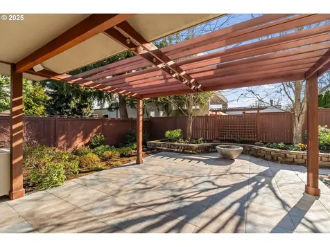 2256 Marie Lane Eugene OR 97408