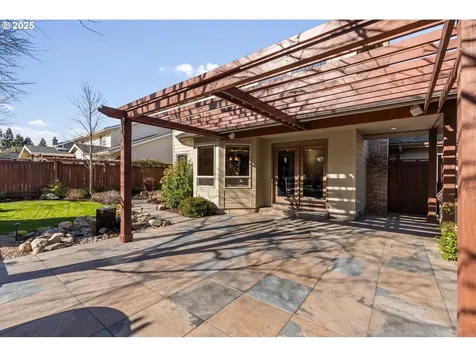 2256 Marie Lane Eugene OR 97408