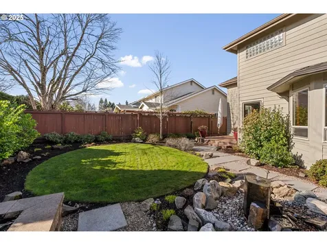 2256 Marie Lane Eugene OR 97408