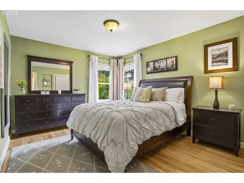 2507 N Farragut Street Portland OR 97217