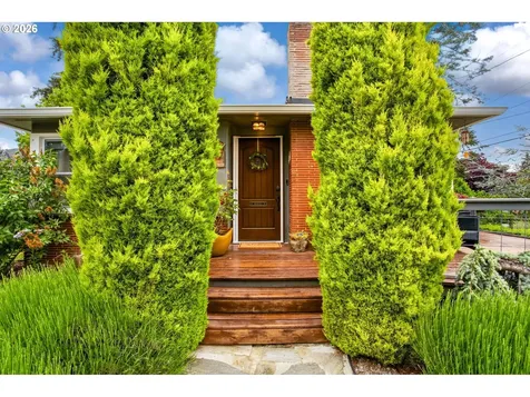 2507 N Farragut Street Portland OR 97217
