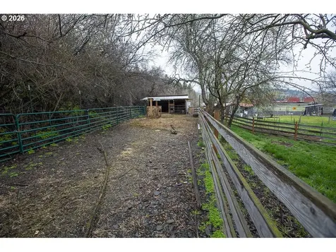 204 Crook Avenue La Grande OR 97850