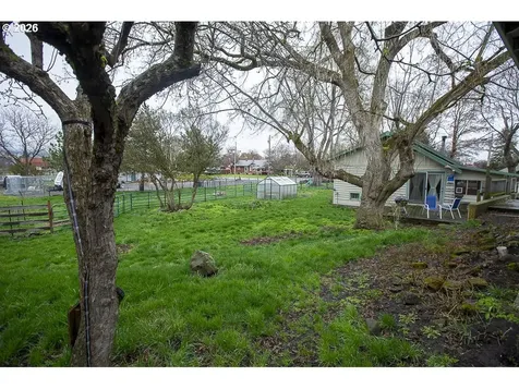 204 Crook Avenue La Grande OR 97850