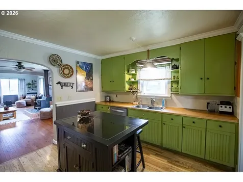 204 Crook Avenue La Grande OR 97850