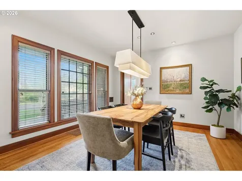 5926 NE 24th Avenue Portland OR 97211