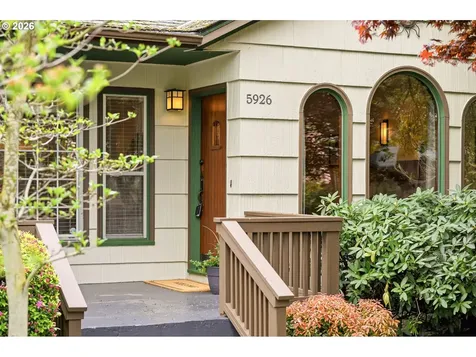 5926 NE 24th Avenue Portland OR 97211