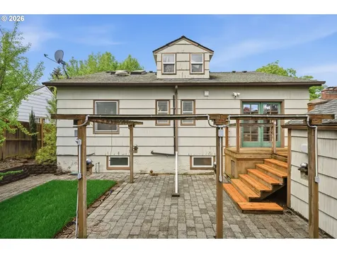 5926 NE 24th Avenue Portland OR 97211