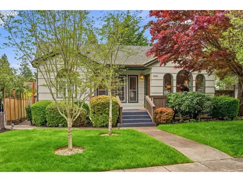 5926 NE 24th Avenue Portland OR 97211