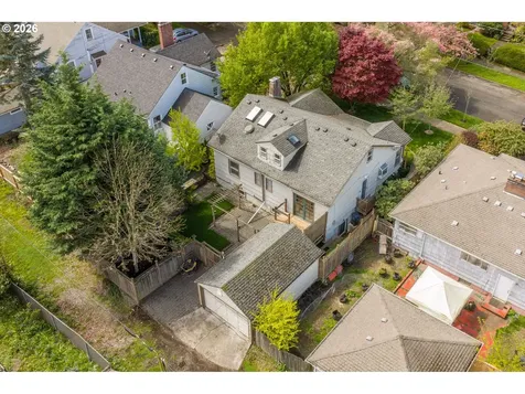 5926 NE 24th Avenue Portland OR 97211