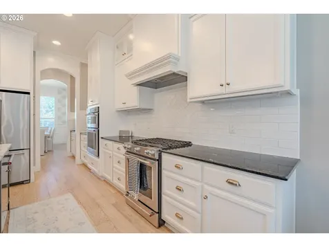 10606 NW 34th Avenue Vancouver WA 98685