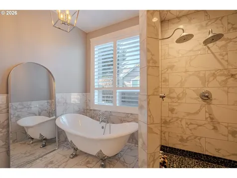 10606 NW 34th Avenue Vancouver WA 98685
