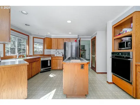 14810 SW Downing Court Beaverton OR 97006