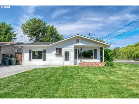 1303 SW 41st Street Pendleton OR 97801