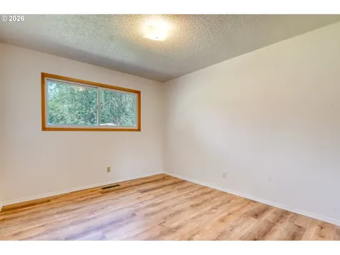 1303 SW 41st Street Pendleton OR 97801