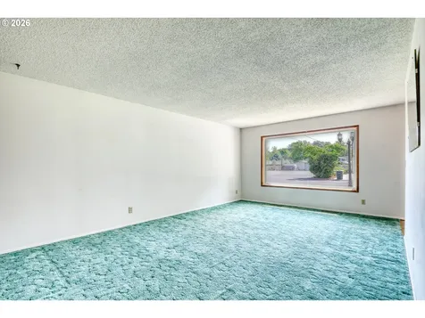 1303 SW 41st Street Pendleton OR 97801
