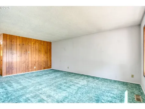 1303 SW 41st Street Pendleton OR 97801