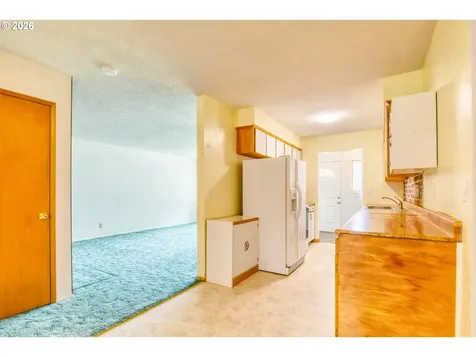 1303 SW 41st Street Pendleton OR 97801