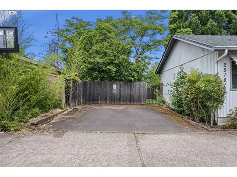 25181 Cheney Drive Veneta OR 97487