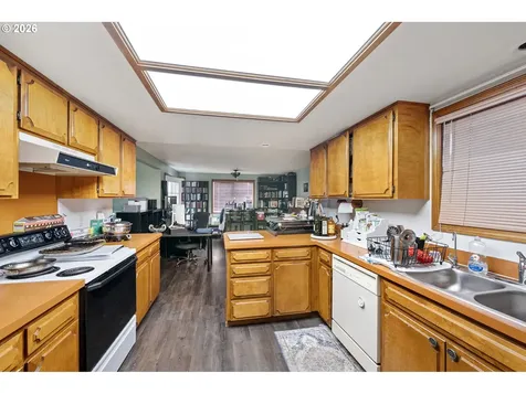 25181 Cheney Drive Veneta OR 97487