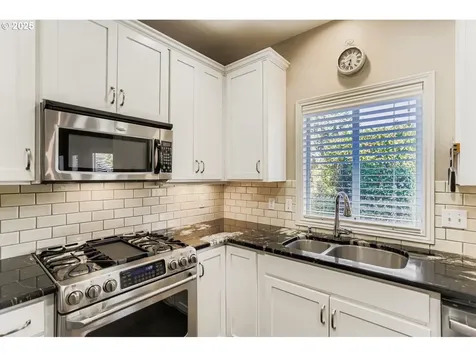 15395 SW Emerald Street Beaverton OR 97007