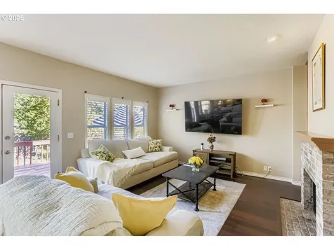 15395 SW Emerald Street Beaverton OR 97007