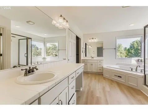 15395 SW Emerald Street Beaverton OR 97007