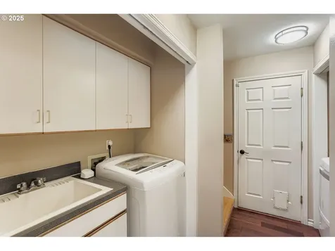 15395 SW Emerald Street Beaverton OR 97007