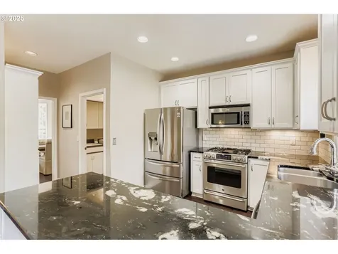 15395 SW Emerald Street Beaverton OR 97007