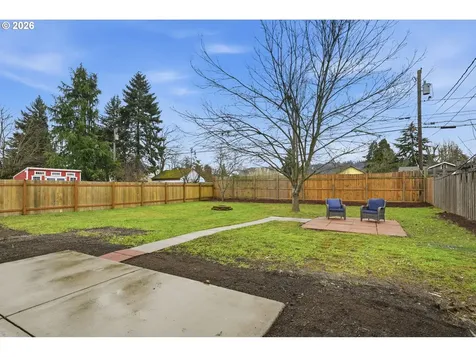 1263 F Street Springfield OR 97477