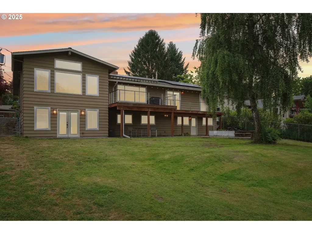 12510 SW Summer Crest Drive Portland OR 97223