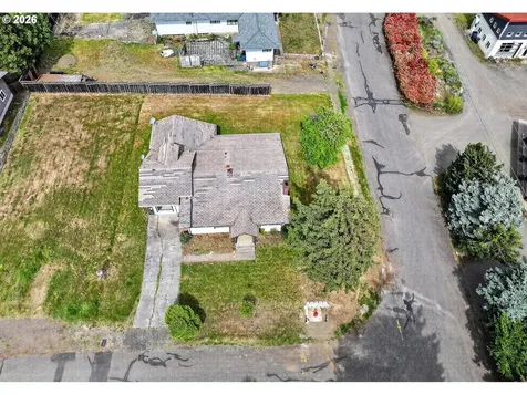 782 NE Center Street White Salmon WA 98672