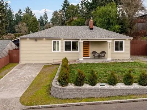 1020 SE 113th Avenue Portland OR 97216