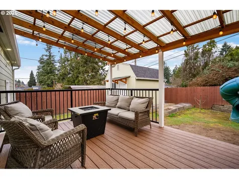 1020 SE 113th Avenue Portland OR 97216