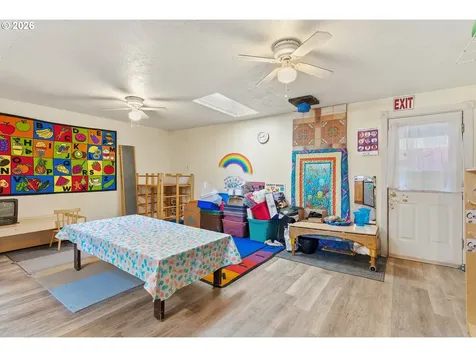 16901 SE Ivon Street Portland OR 97236