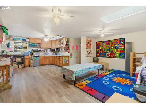16901 SE Ivon Street Portland OR 97236