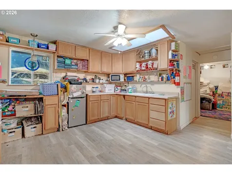 16901 SE Ivon Street Portland OR 97236