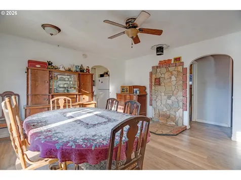 16901 SE Ivon Street Portland OR 97236