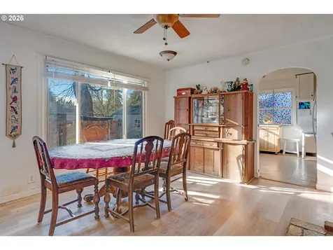 16901 SE Ivon Street Portland OR 97236