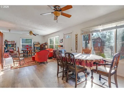 16901 SE Ivon Street Portland OR 97236