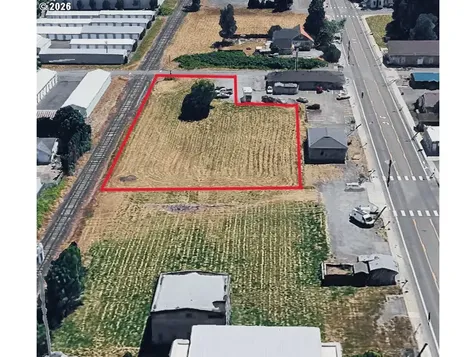 180 SE 10th Street Dundee OR 97115