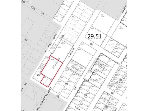 180 SE 10th Street Dundee OR 97115