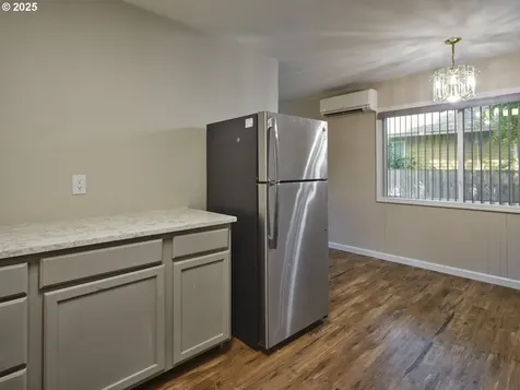 1818 E 32nd Street Vancouver WA 98663