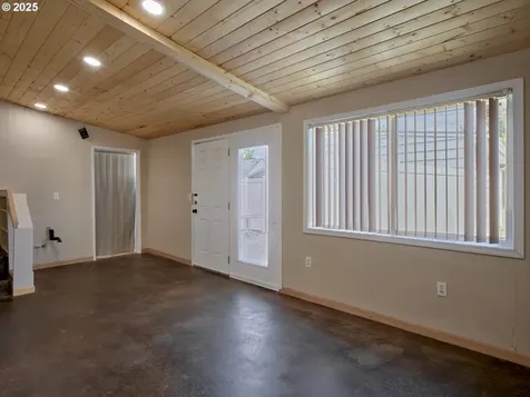 1818 E 32nd Street Vancouver WA 98663