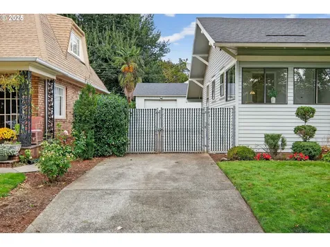 400 W 23rd Street Vancouver WA 98660
