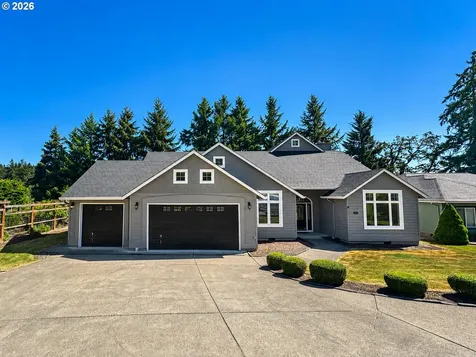 580 Holly Avenue Cottage Grove OR 97424