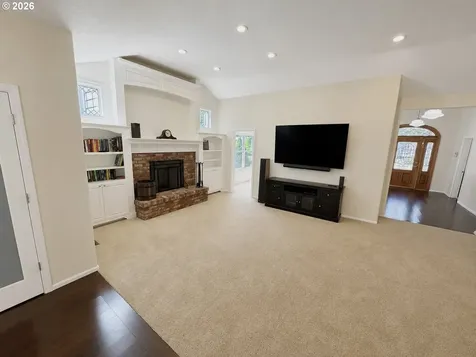 580 Holly Avenue Cottage Grove OR 97424
